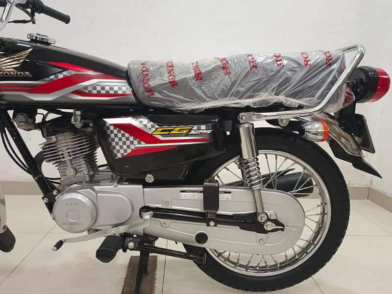 Honda CG 125 2024 Model 2