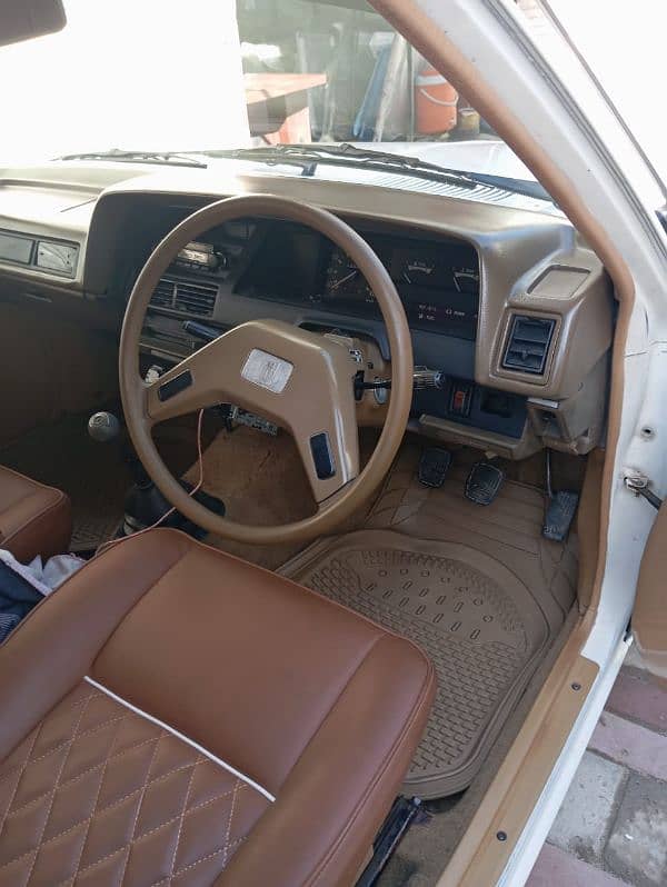 Toyota Corolla 2.0 D 1982 4