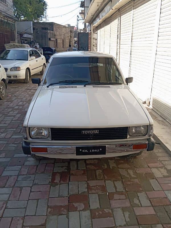 Toyota Corolla 2.0 D 1982 7