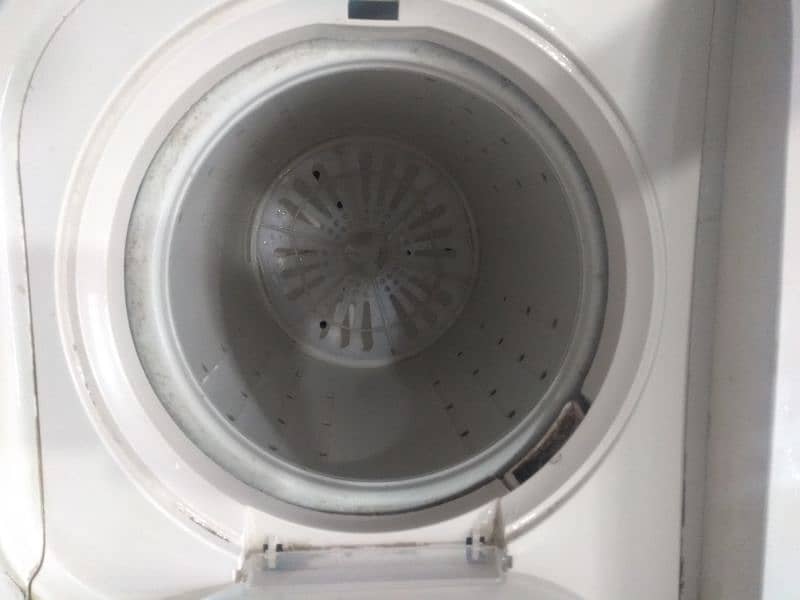 Haier washing machine semiautomatic capacity 8kg 1