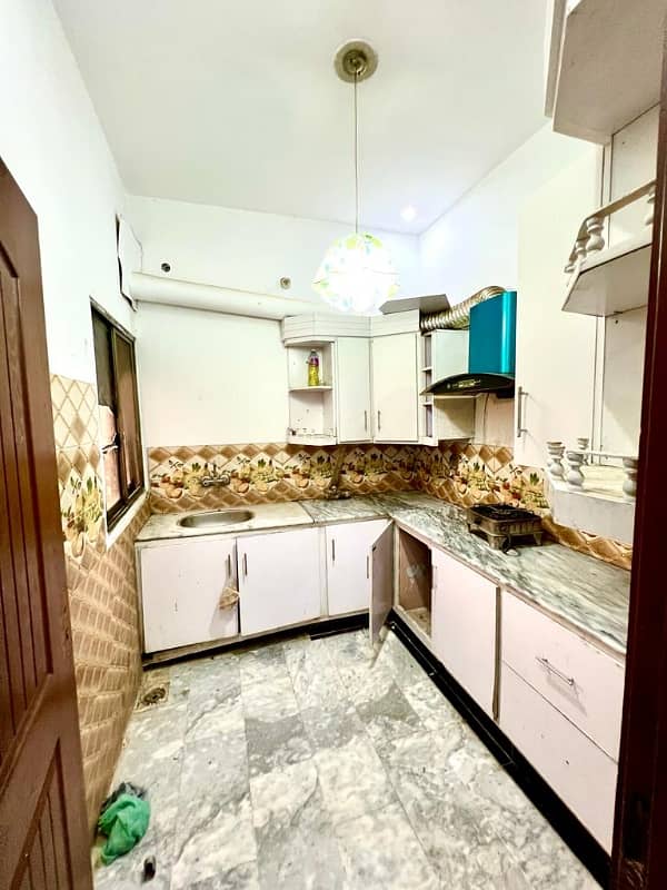 8 MARLA FULL HOUSE FOR SALE WITH GAS IN CDA APPROVED SECTOR F 17 MPCHS ISLAMABAD 5