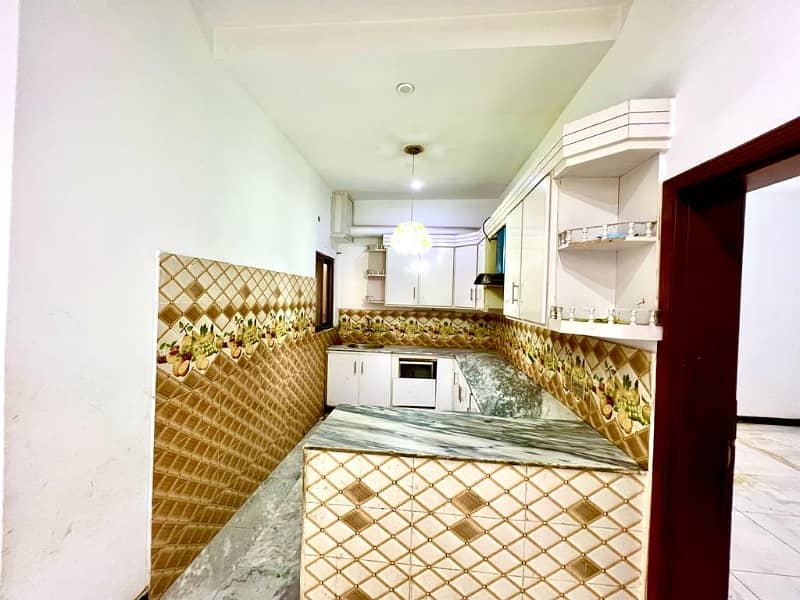 8 MARLA FULL HOUSE FOR SALE WITH GAS IN CDA APPROVED SECTOR F 17 MPCHS ISLAMABAD 15