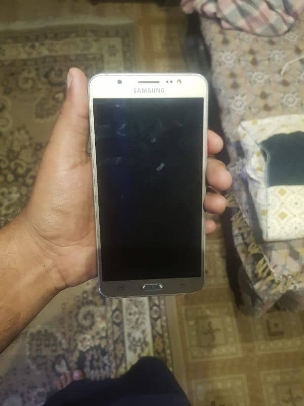 samsung j7 for sale 3/32 urgent sale 1