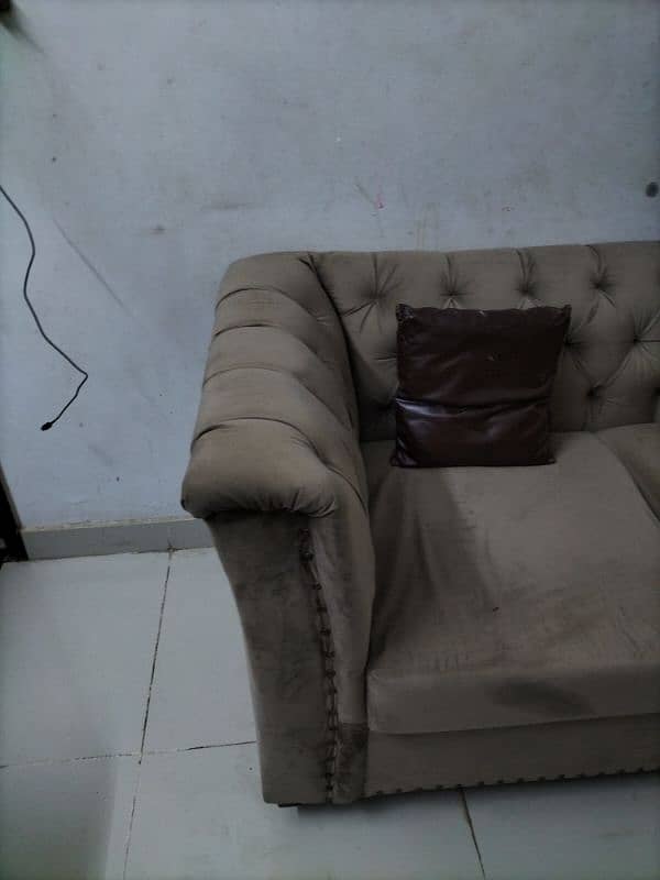 5 seater sofa set for sell 4