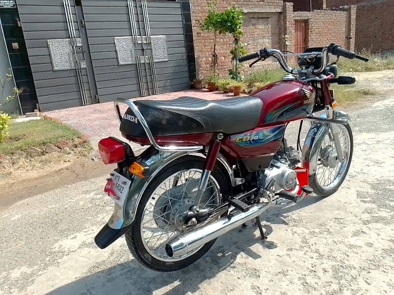 Honda CD 70 2023/24 03007242969 7