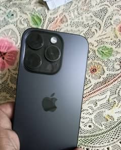 Iphone 15 pro Black Titanium 0