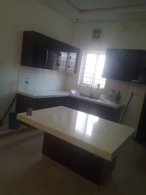 1 kanal portion for rent in phase 7 dha near to pkli 11