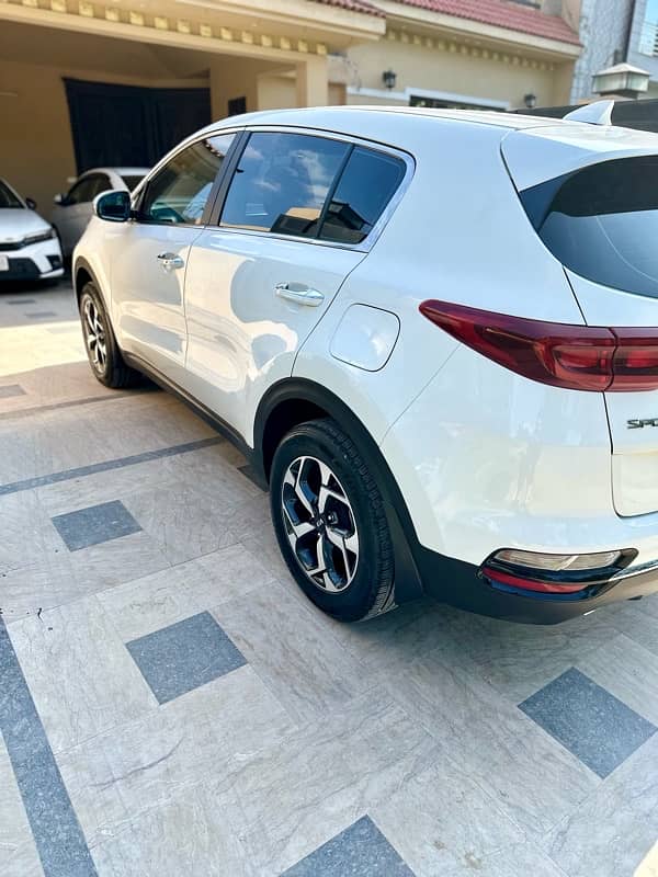 KIA Sportage 2022 4