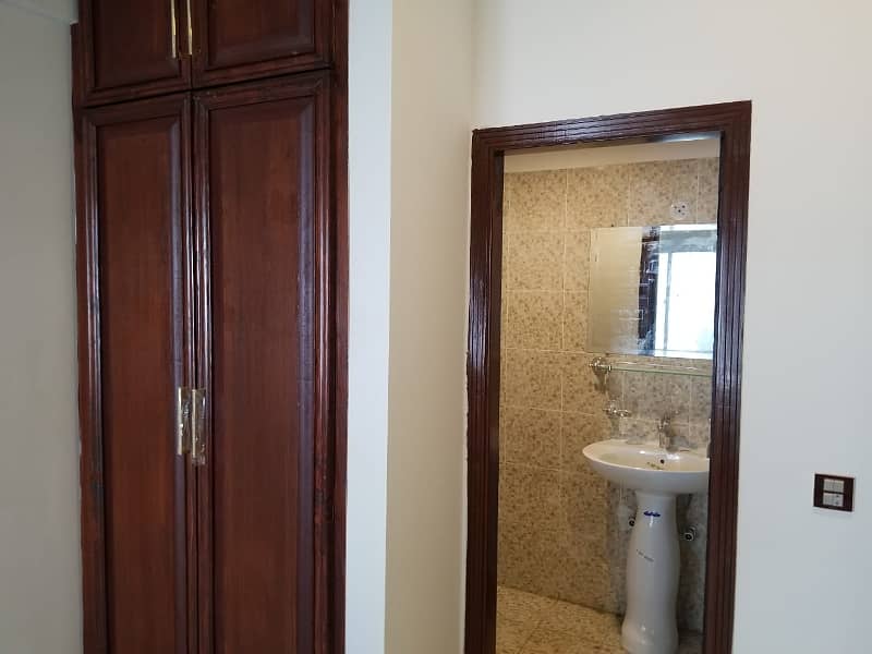 3 Bedroom Flat for Rent in El-Cielo block DHA Phase 2 Islamabad. 13