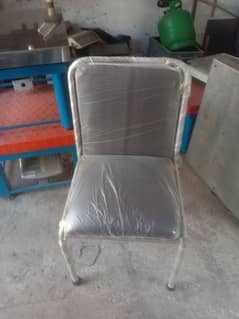 New product sale in Pakistan condition new best chairs