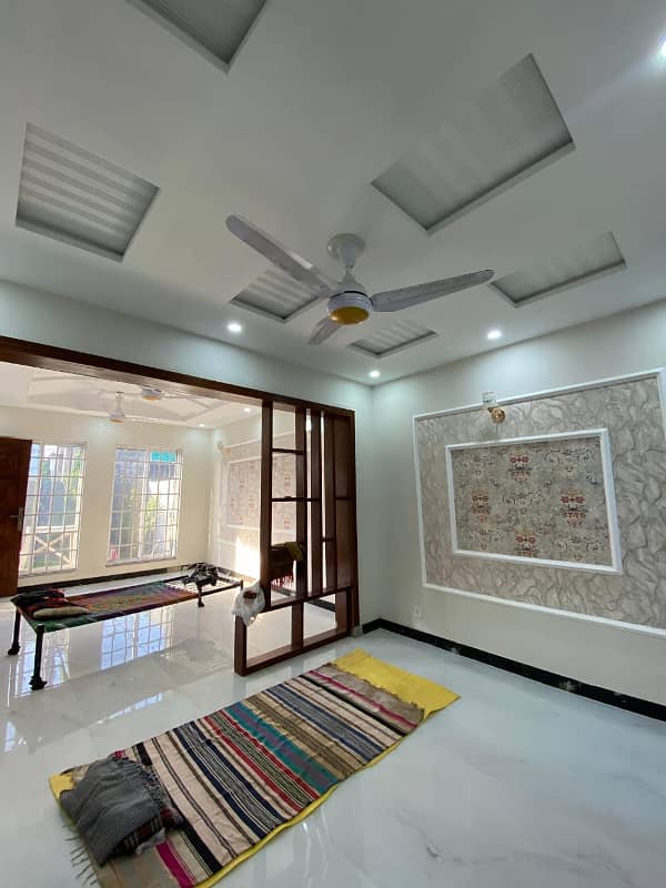 1 Kanal Upper Portion Available For Rent In Pcsir Staf 13