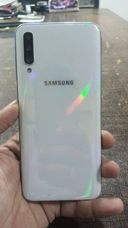 Samsung Galaxy A50s 1