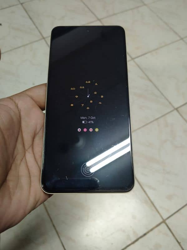 Realme 12 (5g) 0