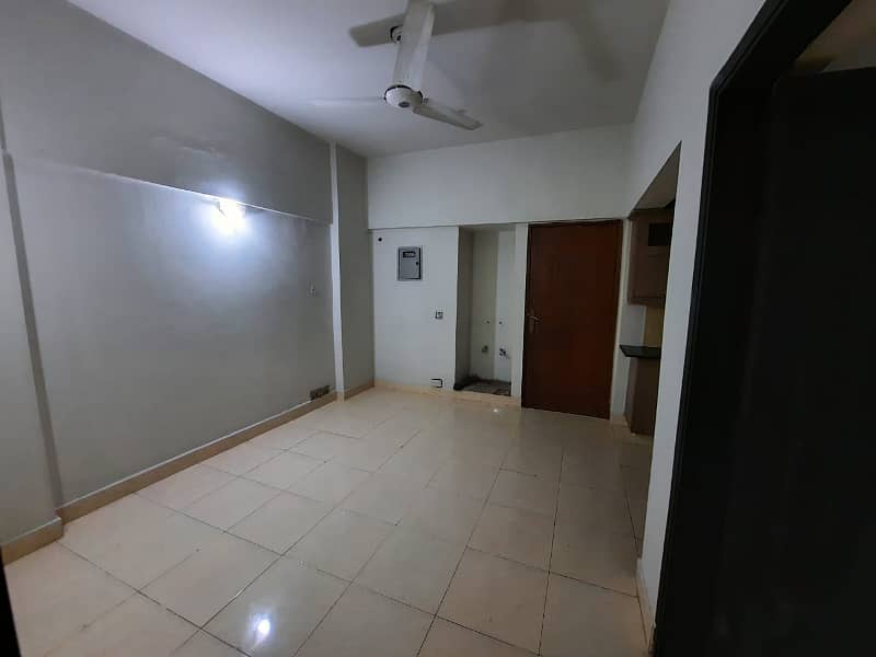 2 Bed TV Lounge Attach Bath Gas Meter Install Defence Residency Flat Sized 804 Square Feet Is Available 6