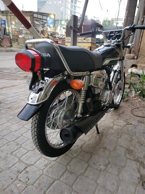 cg125 special edition black colour karachi nmber 10