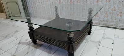 Center table 0