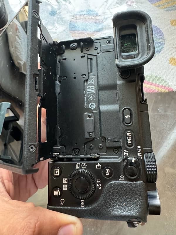 Sony A6400 with 16-50 lens very good condition 9/10 5