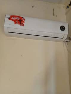 Dawlance DC inverter heat and cooling good condition 1.5 ton 0