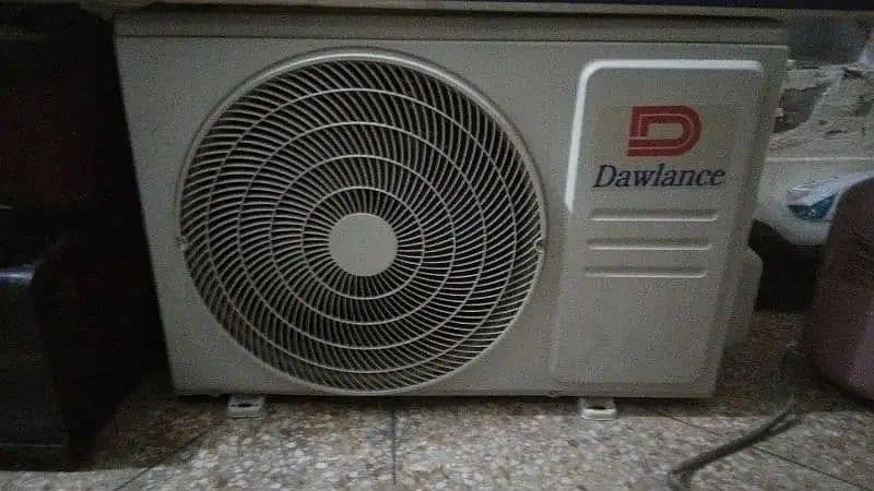 Dawlance DC inverter heat and cooling good condition 1.5 ton 1