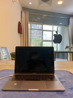 Macbook pro 13 inch M1 Chip 16/256 0