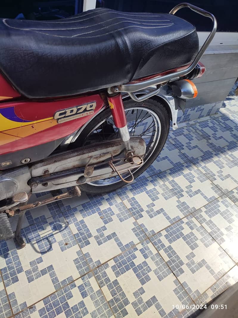 Used Honda CD 70 - 2005 Model - Sialkot Registration 2