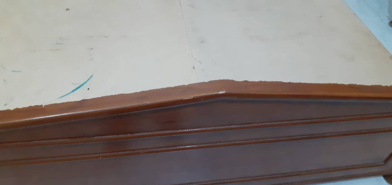 Wooden King Size Bed – Solid Wood, Used Condition (Faisalabad) 1