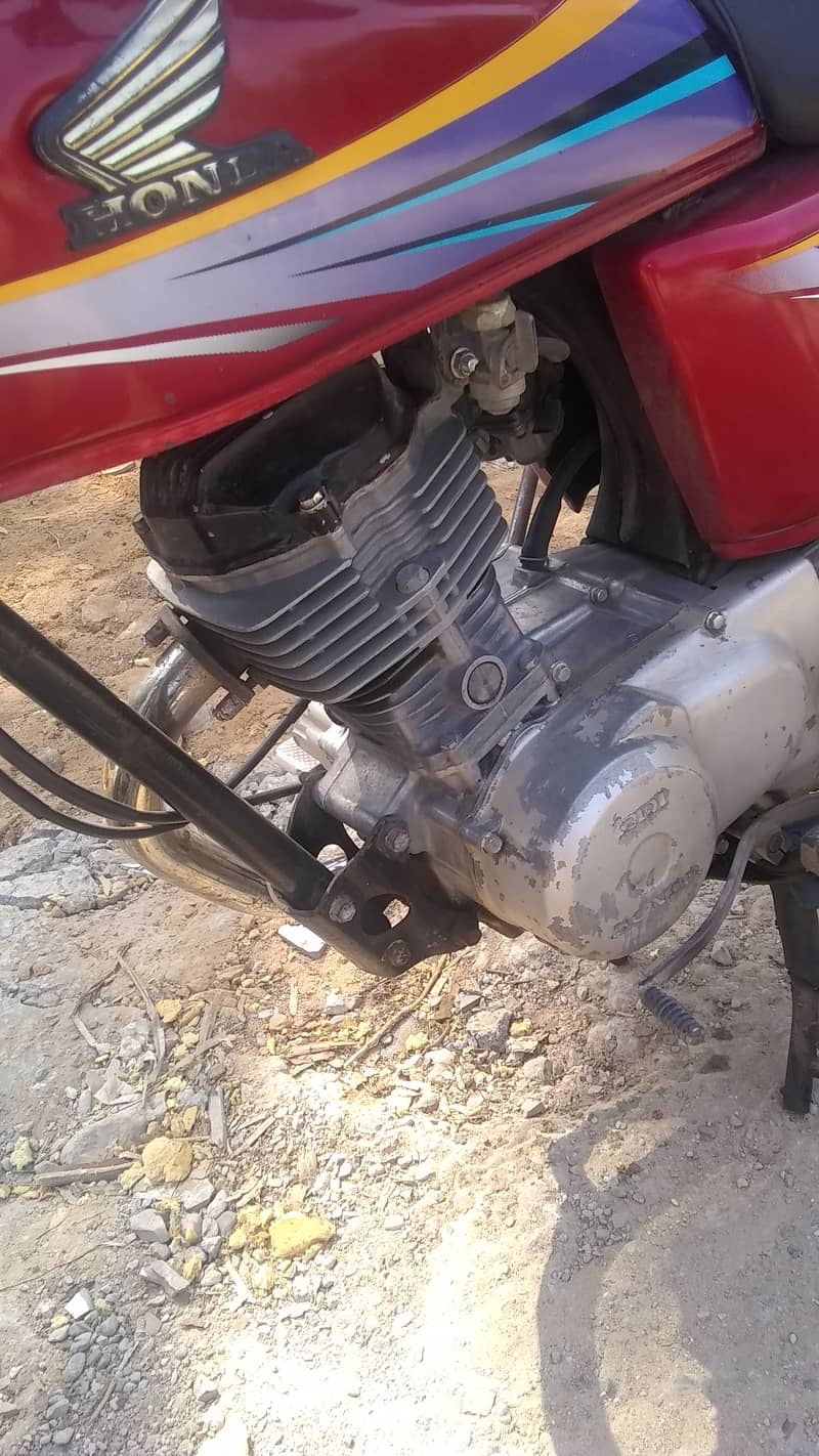 Honda CG 125 2011 0