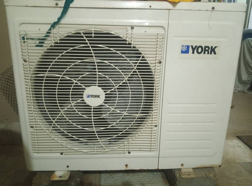 AC YORK 2 TON 2