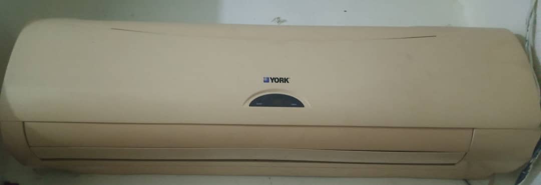 AC YORK 2 TON 6