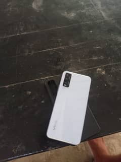 Vivo Y 20 with box 10/10 condition   4/64 memory