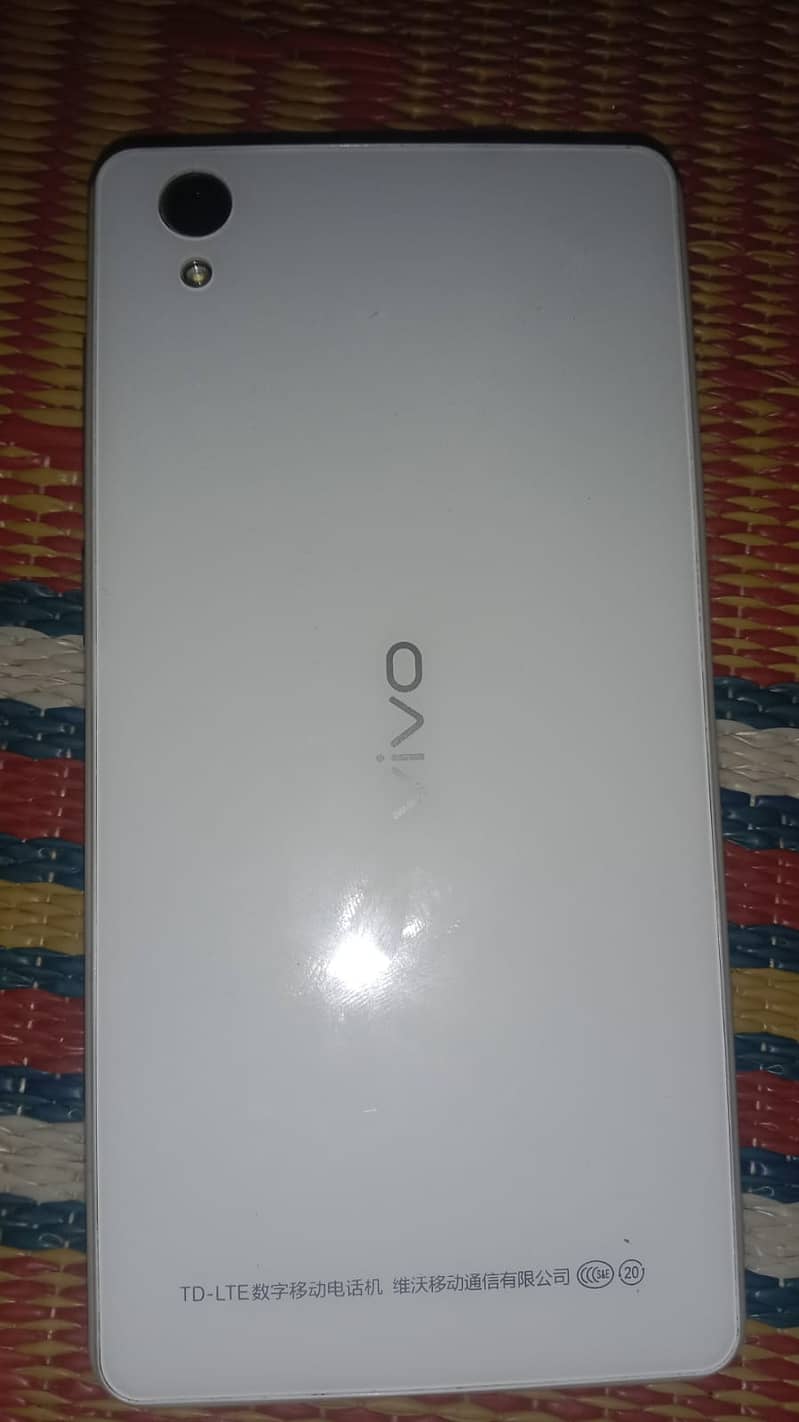 Vivo y51a 0