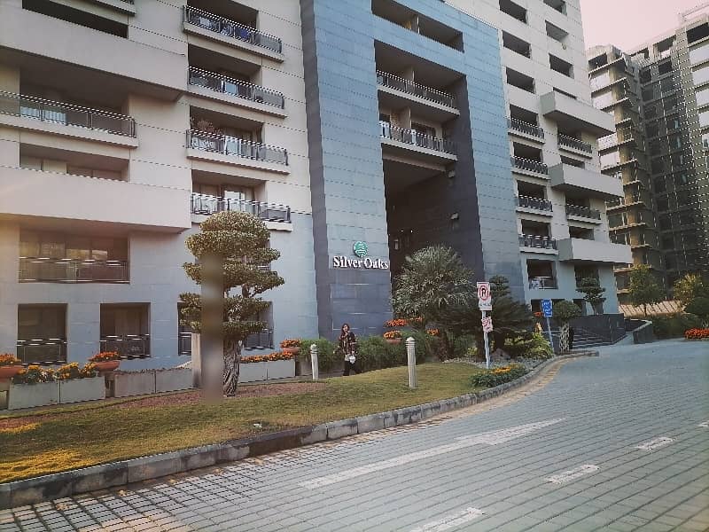 In Silver Oaks Apartments Of Islamabad, A 2100 Square Feet Flat Is Available 2