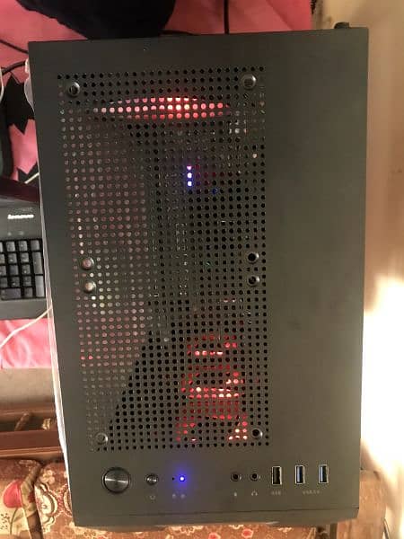 Gaming PC Ryzen 5 2600 Condition 9/10 3