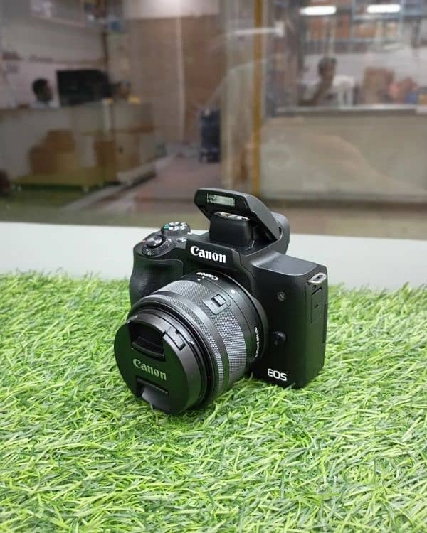 canon M50 Mark ii 1