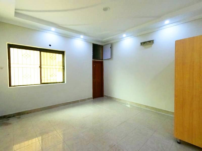 10 Marla Double Storey Corner House Available For Sale In Mustafa Town 7