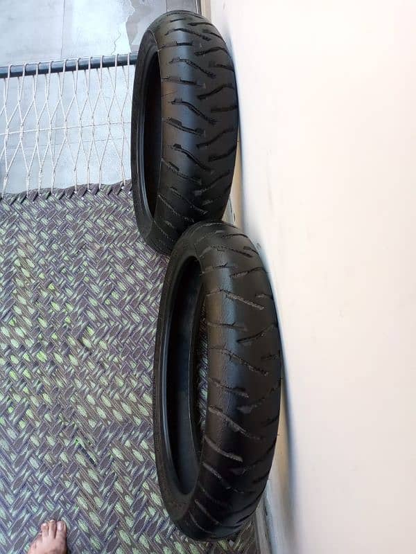 bmw 1200 cc  heavy bike tyres 1