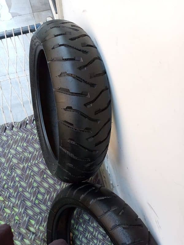 bmw 1200 cc  heavy bike tyres 2