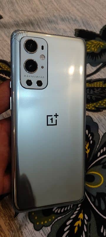 OnePlus 9pro 12/256 dual sim pta pach line pin dot . . see in picture 2