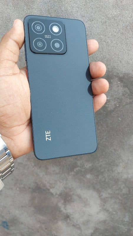 ZTE A55 5