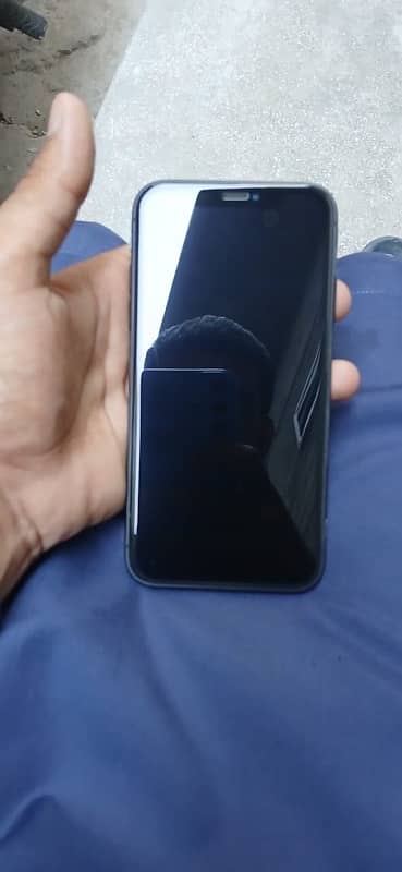 iPhone 11 64gb non pta jv water packed contact me  03254489975 3