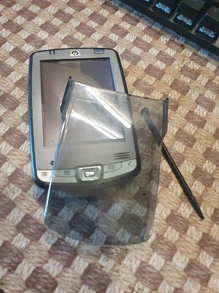 HP iPAQ Pocket PC hx2190b - Handheld - Windows Mobile 5.0 0