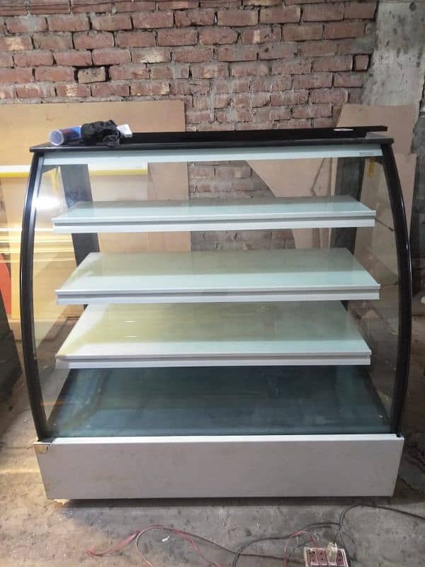 bakery counter, display counter/heated counter 8