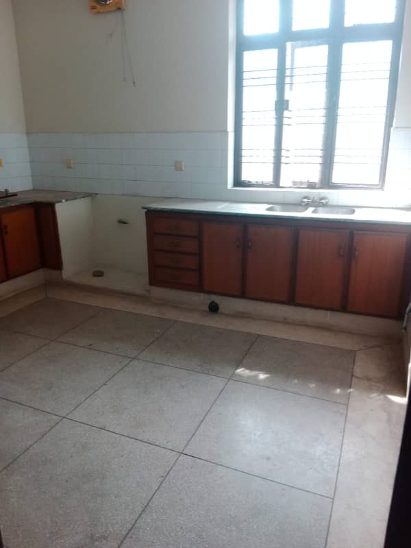 10MARLA DOUBLE STOREY HOUSE FOR RENT IN AIT 4