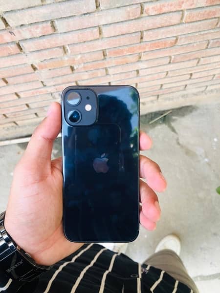 iphone 12 mini | non pta | water pack 4