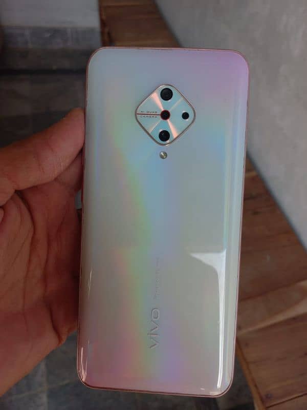 vivo s1 pro with original charger and box 6