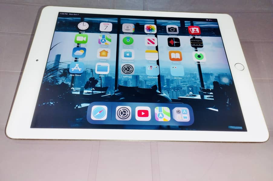 iPad Pro 9.7‑inch | Excellent Condition & Powerful Performance! 2