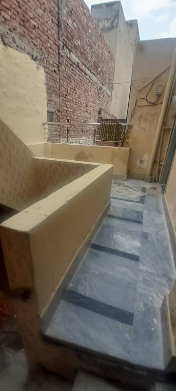 3MARLA MARBLE UPPER PORTION FOR RENT IN GOSHA-E-AHBAB SOCIETY 2