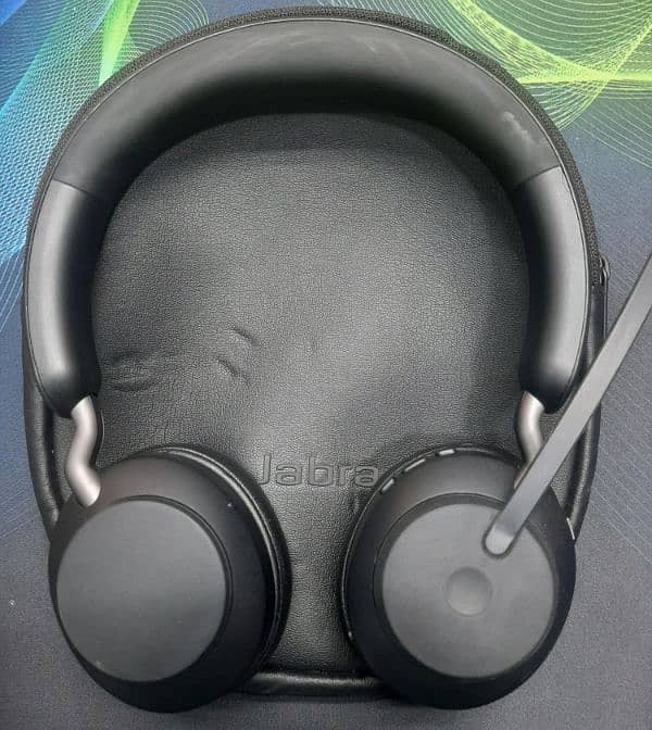 Jabra Evolve 2.65 bluetooth  headphone 1