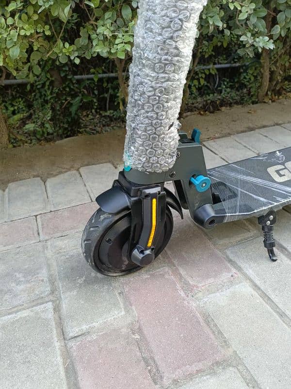 electric scooter 1