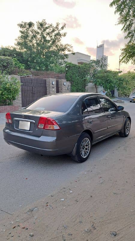 Honda Civic EXi 2003 3